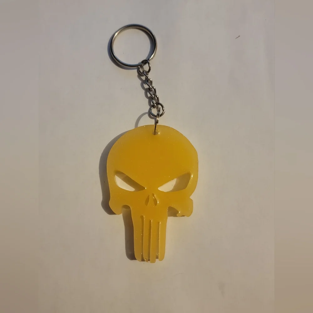 Off White Skull Keychain